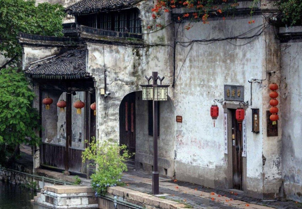 二十四节气与农业发展之间有着怎样的联系？农户是如何根据节气进行耕收的？游戏画面